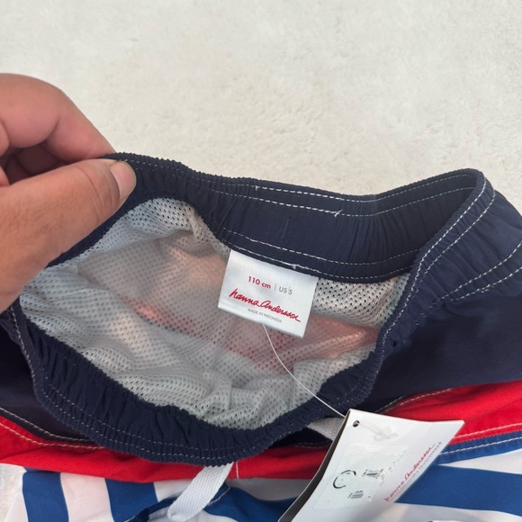 Hanna Andersson  Swim short size 5 - Picture 5 of 5